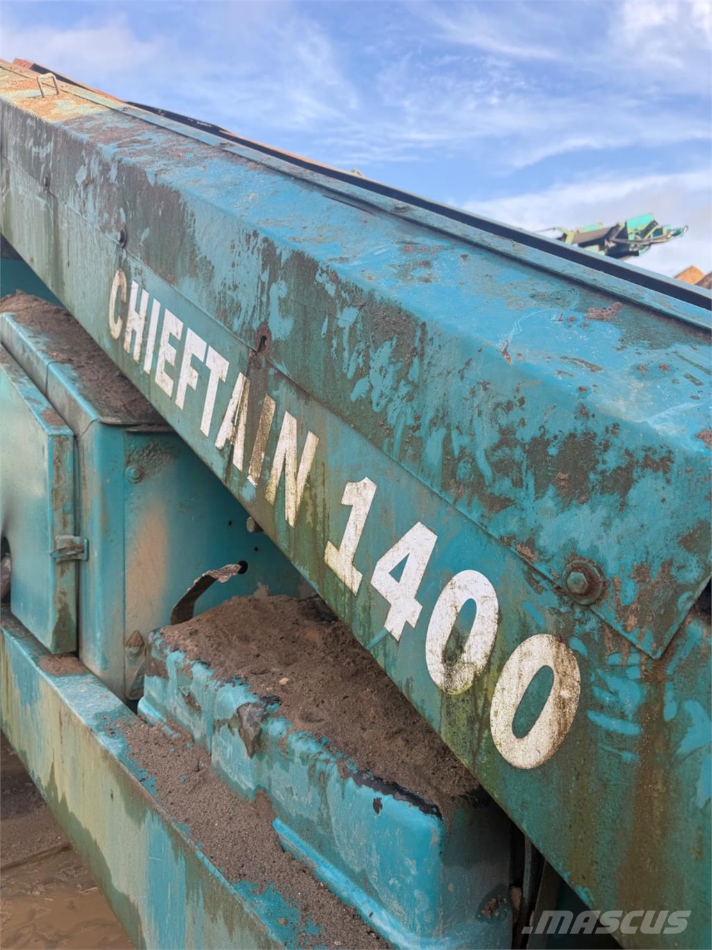Powerscreen Chieftain 1400 Sortirna linija za odpad