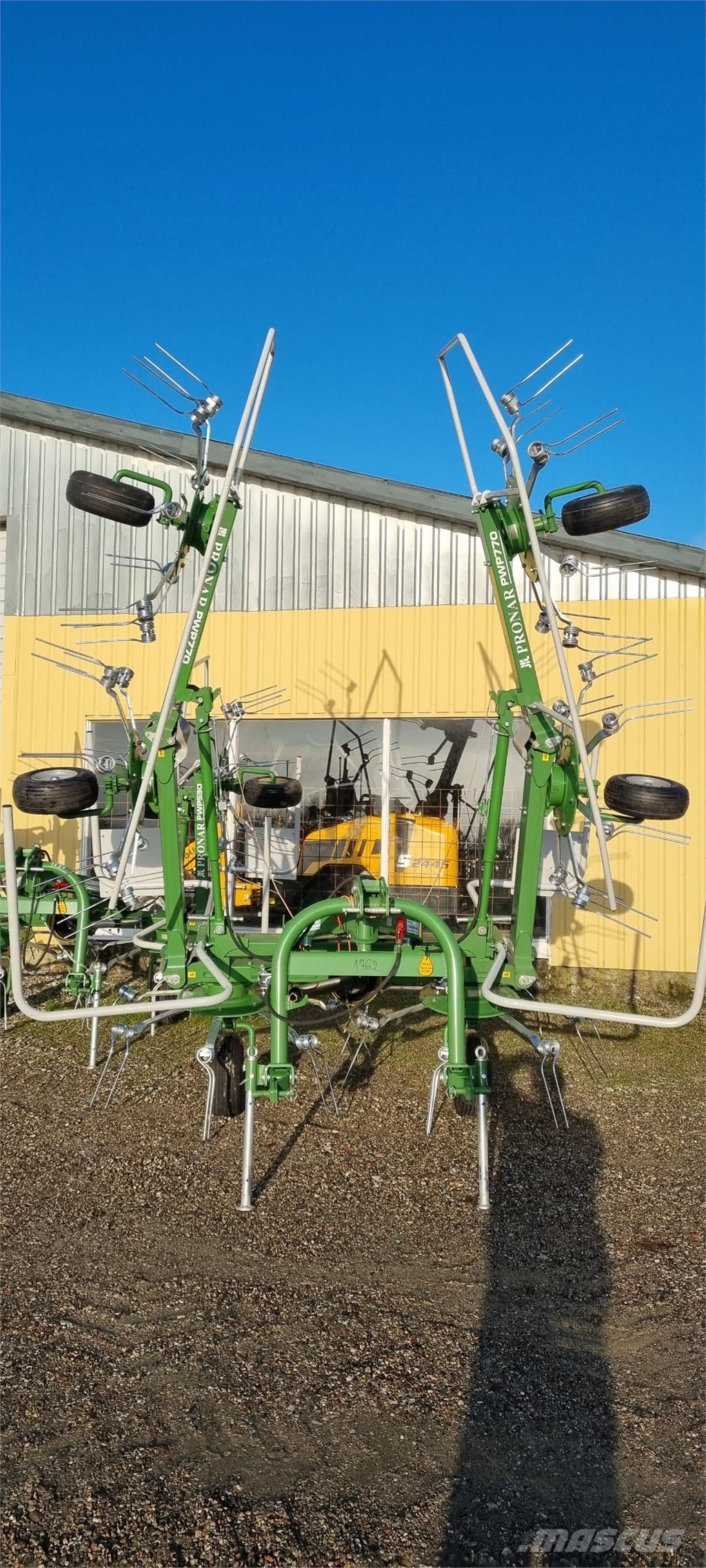 Pronar PWP770 vender på 7,7m - TILBUD 갈퀴 및 테더