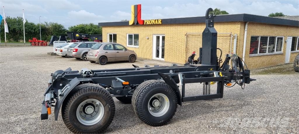 Pronar T185/1 KROGHEJSVOGN-12 TON Hook lift trailers