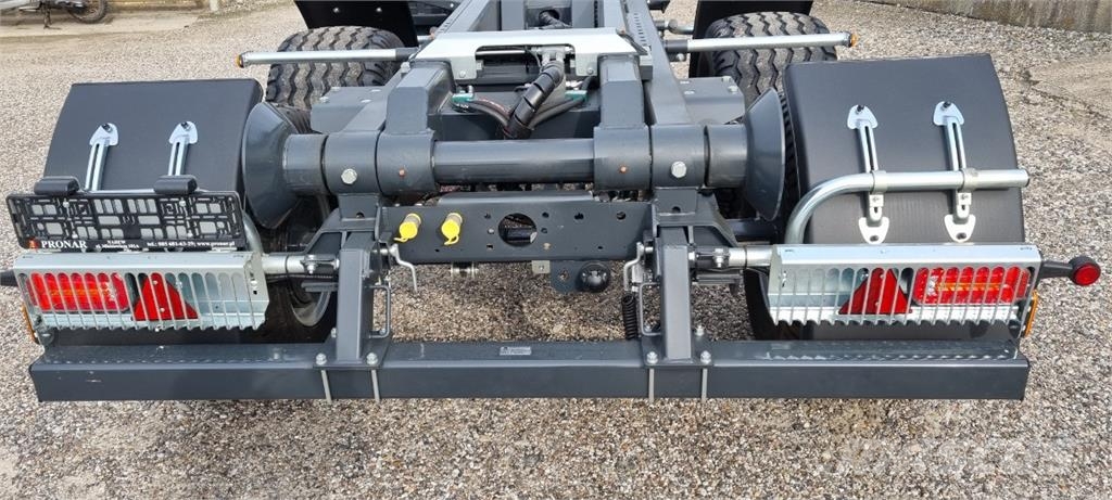 Pronar T185/1 KROGHEJSVOGN-12 TON Hook lift trailers