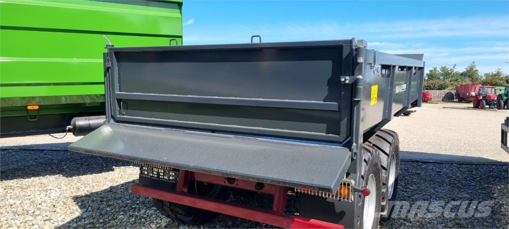 Pronar T679/2 ENTREPRENØRVOGN MED 2 KREDS HYDR. BREMSER Tipper trailers