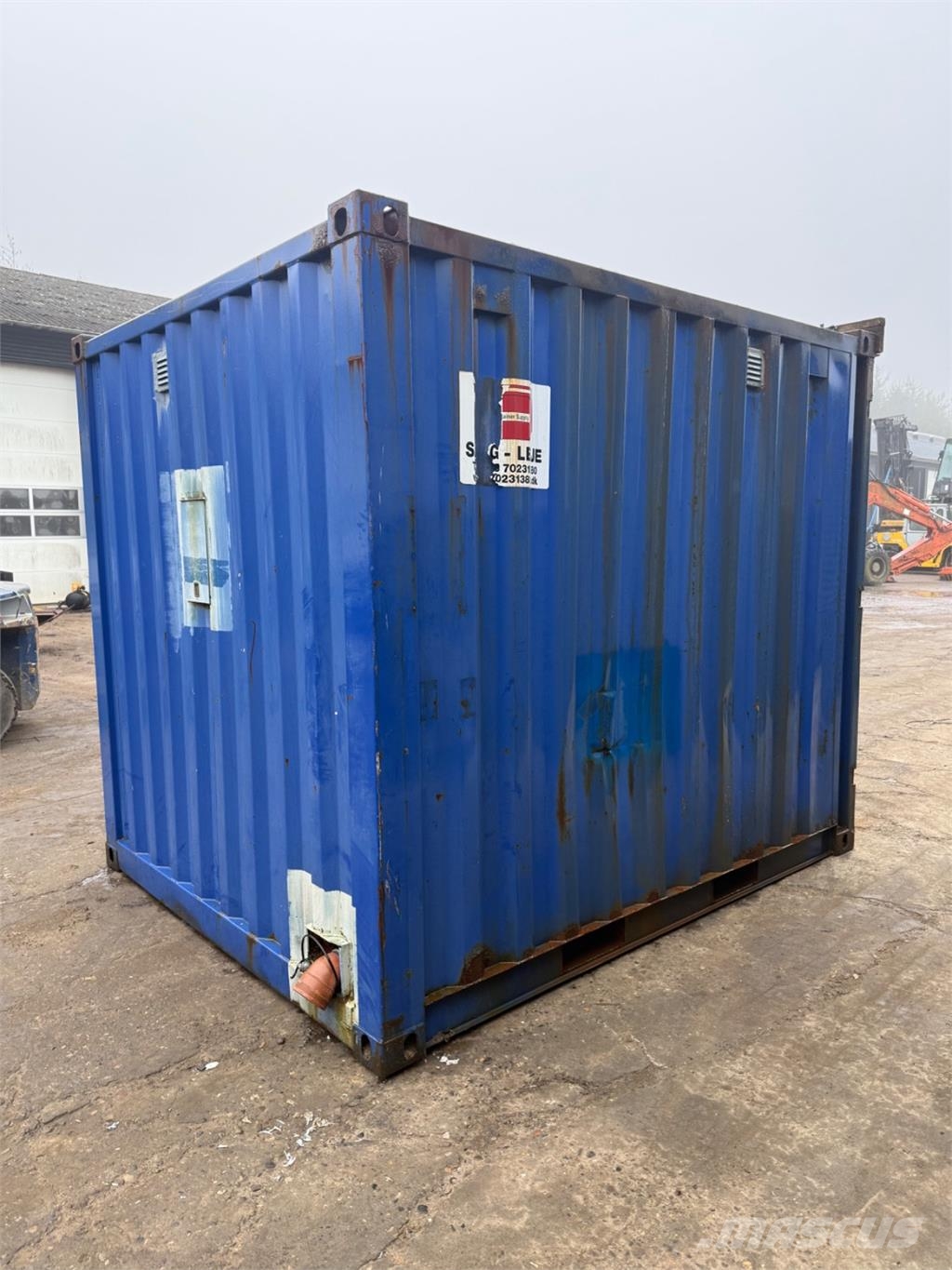 Sanitets container Shipping containers