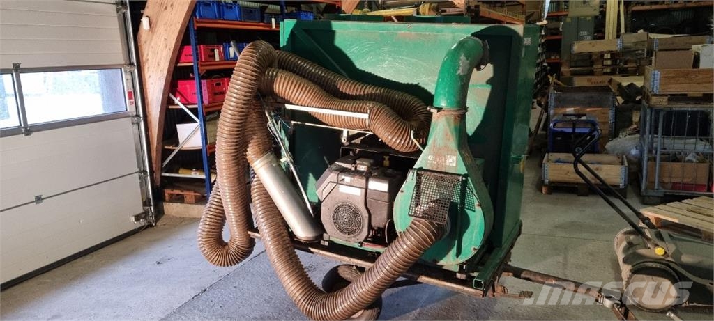 Stama ST MS-15 LØVSUGER M. BENZIN MOTOR Підмітальні машини