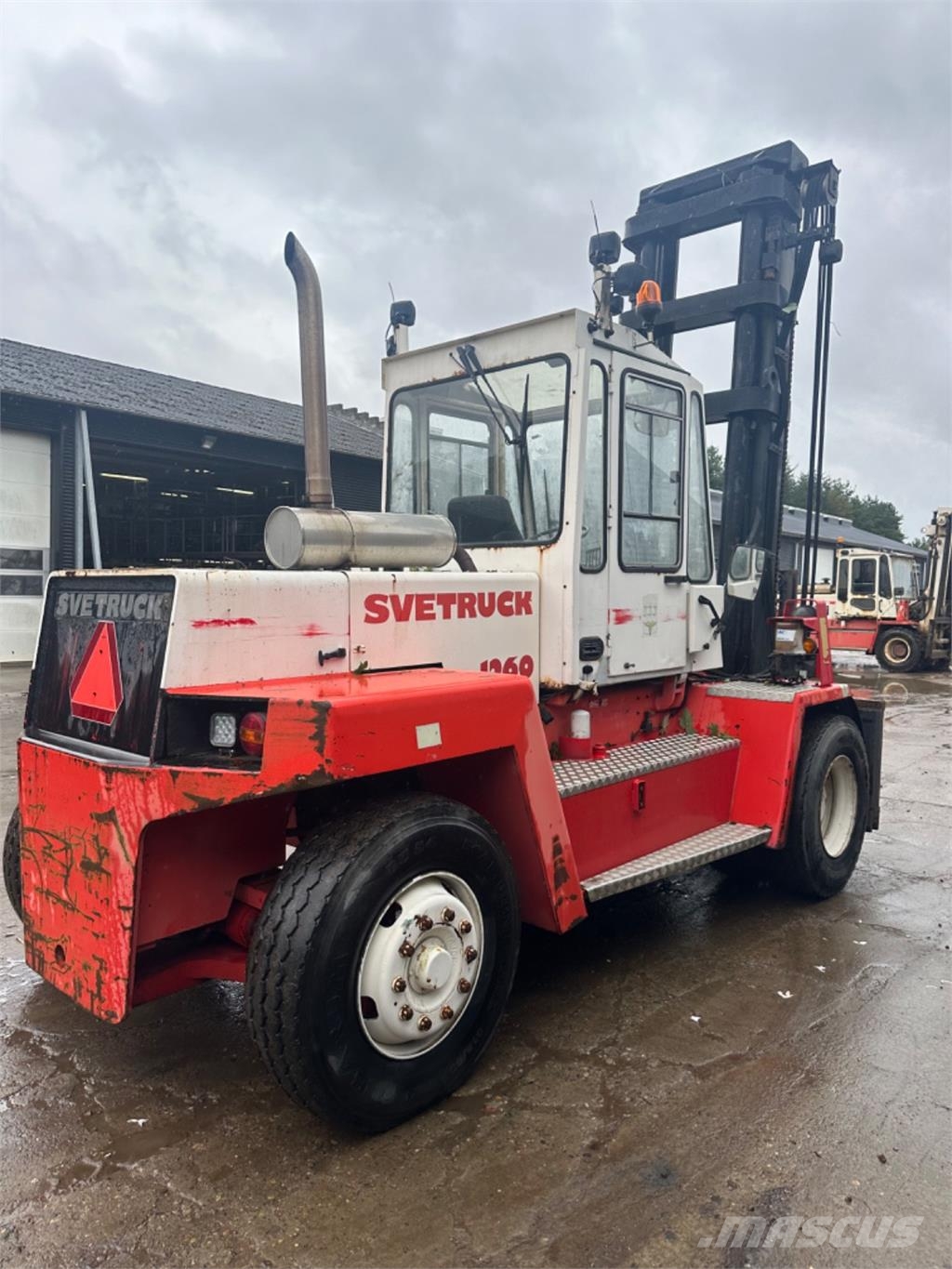Svetruck 1260-30 Dīzeļa autoiekrāvēji