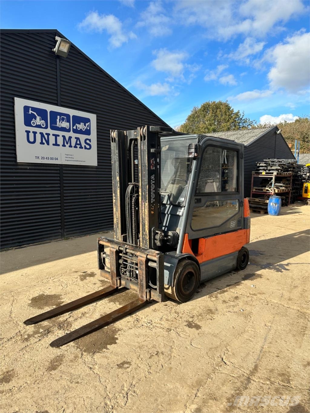 Toyota FBT35 Electric forklifts