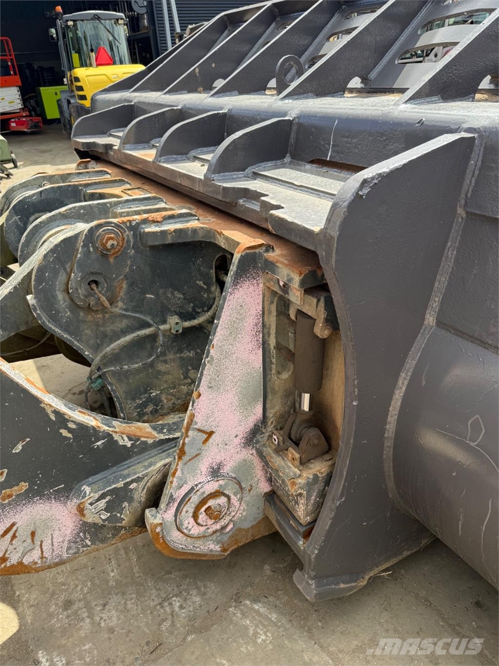Volvo L330D Колесни товарачи