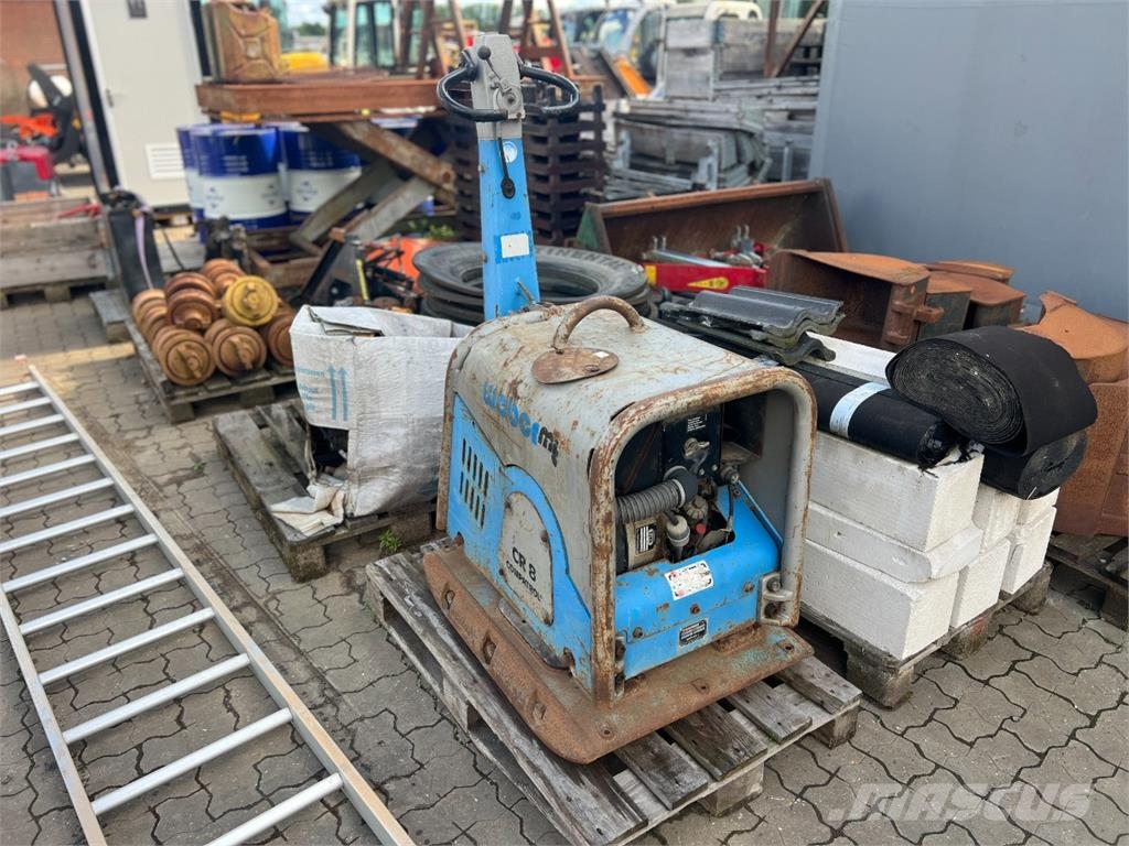 Weber Pladevibrator Weber MT CR 8 CCD دكاكات أفقية