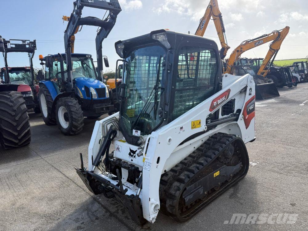 Bobcat T450 推土機