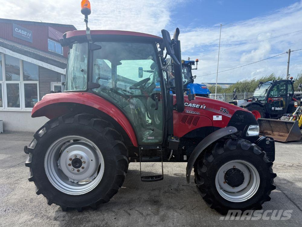 Case IH Farmall C 75 الجرارات