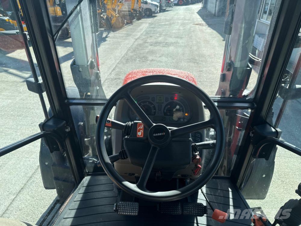 Case IH JXU 105 Traktorer