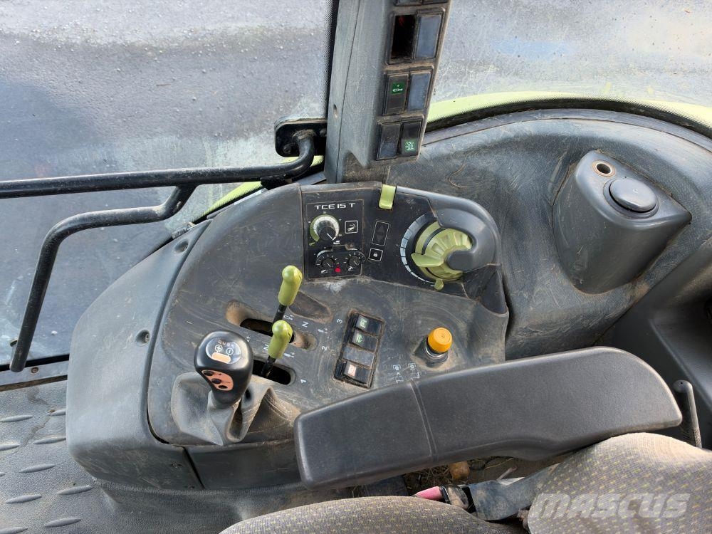 CLAAS Arion 420 Traktorer