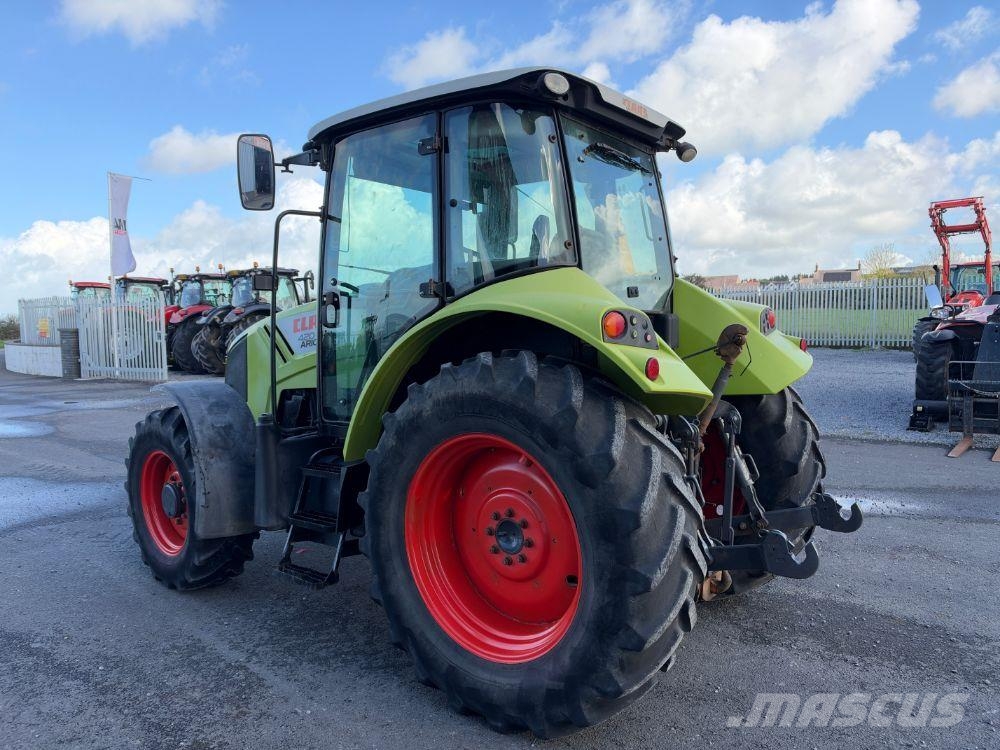 CLAAS Arion 420 Traktorer