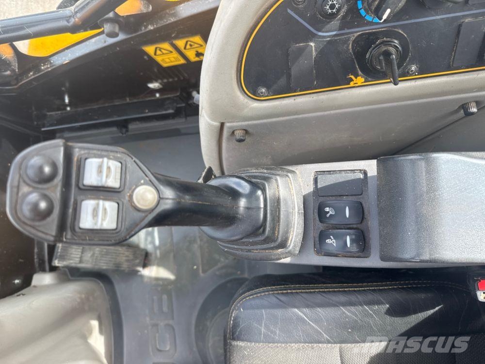 JCB TM320S Telescopic handlers