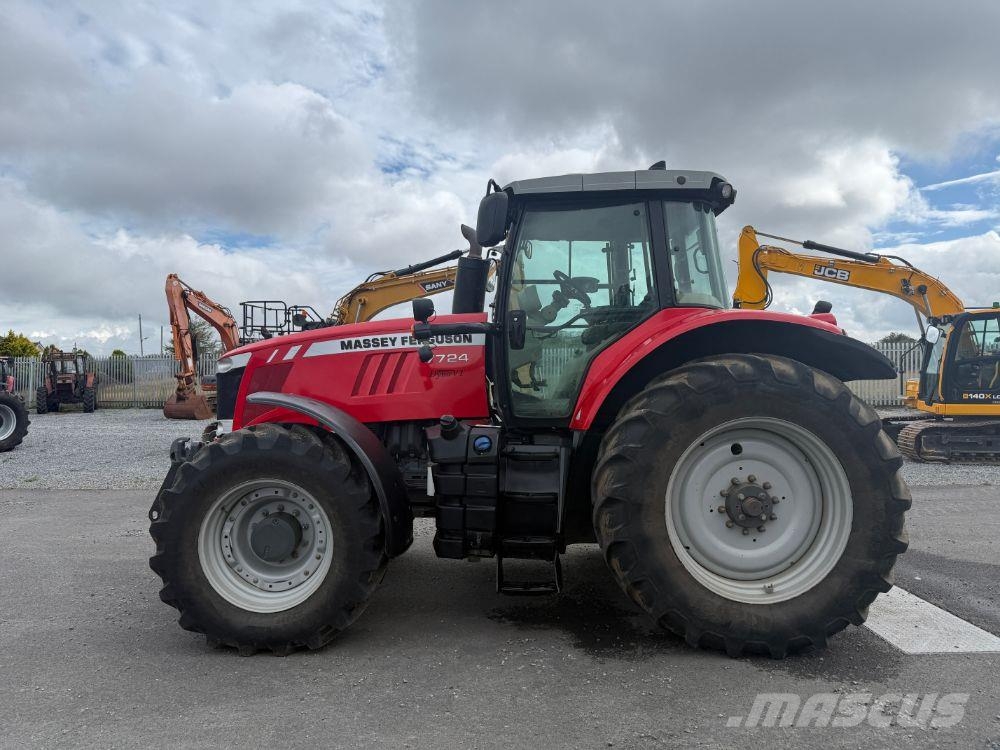 Massey Ferguson 7724 Dyna VT Tractors