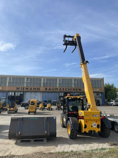 525-60 T4 HiViz 525-60 T4 HiViz Teleskopski kolesni nakladalci