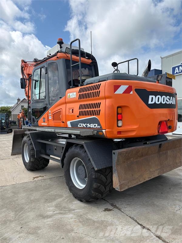 Doosan DX140W-5 مكونات أخرى