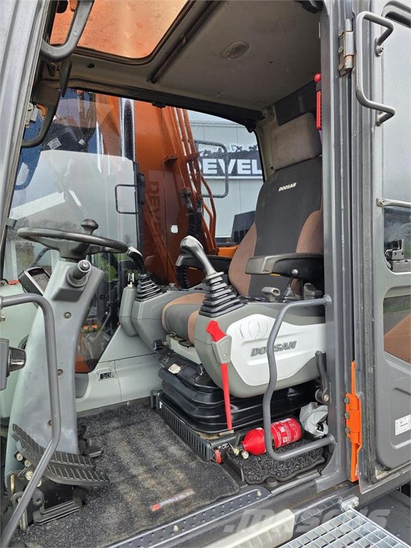 Doosan DX170W-5 Other components