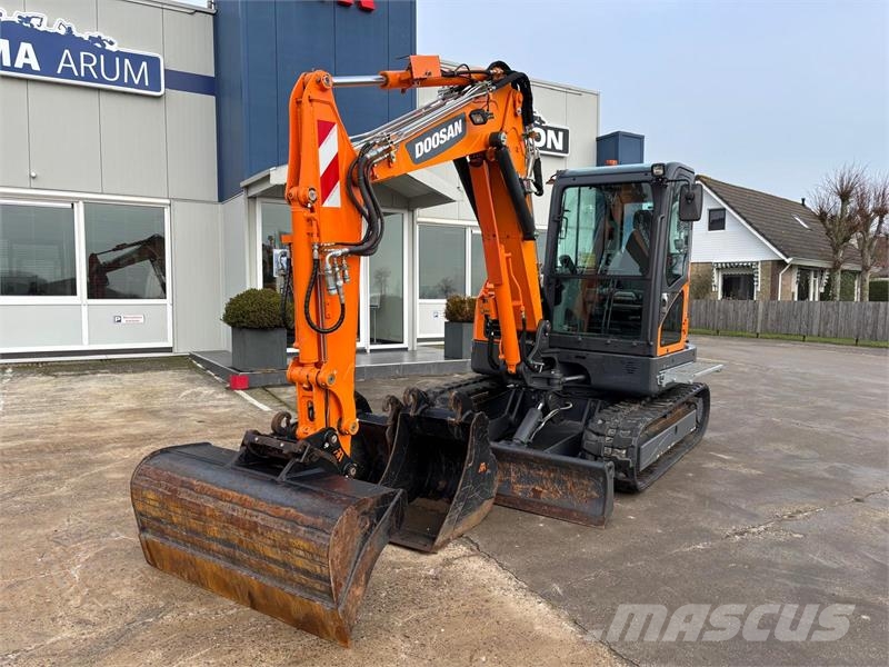 Doosan DX63-3 Kiti naudoti statybos komponentai