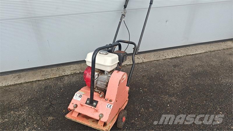 - - - 75kg pladevibrator med Honda motor Уплътнители за плочи