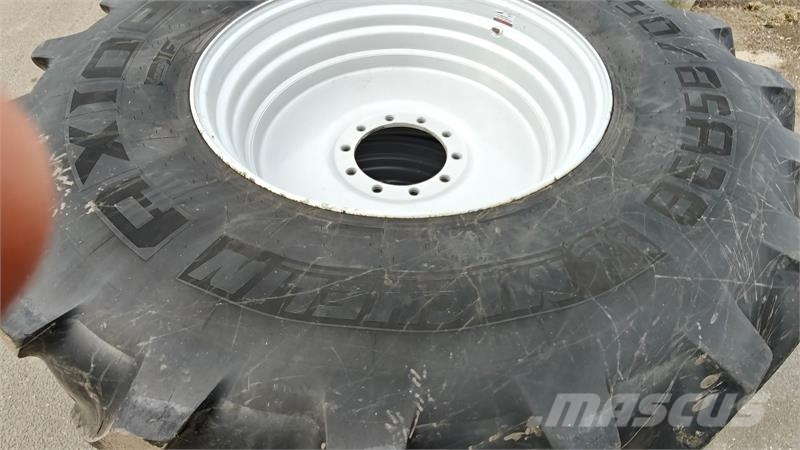 Amazone Sprøjtehjul XXX  650/85R38 Gume, točkovi i felne