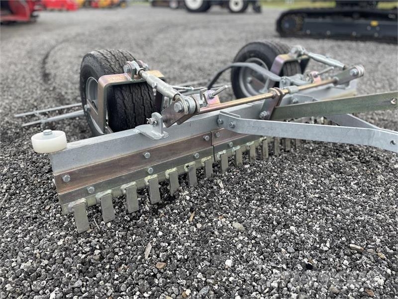 Anker Bjerre Høvlen Anker Bjerre Riven Autres équipements pour tracteur
