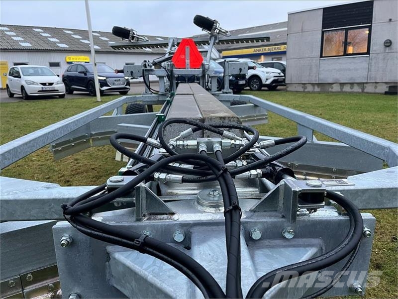  Anker Bjerre Høvlen B-240-HY Inkl. hydraulisk efte Annet tilbehør