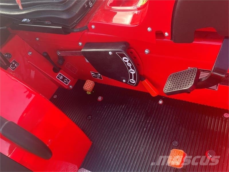 Antonio Carraro TTR 4800 HST Compact tractors
