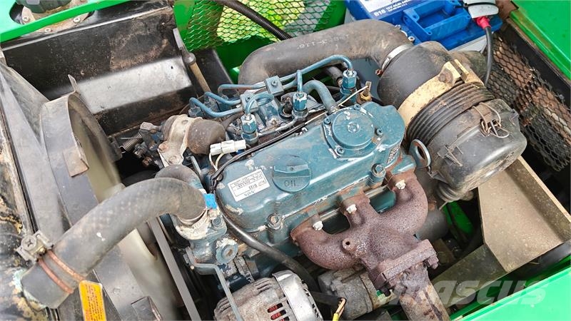 Avant / Staldkat 320, dbl speed. Diesel Mini chargeuse