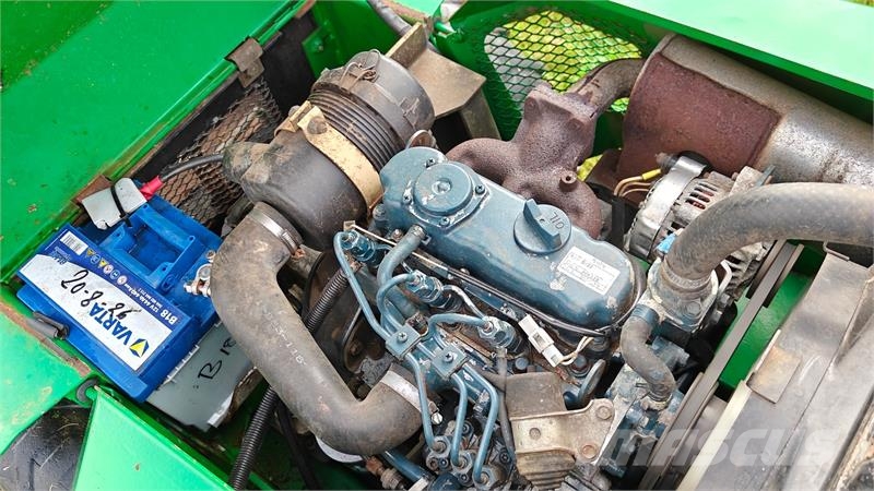 Avant / Staldkat 320, dbl speed. Diesel Mini chargeuse