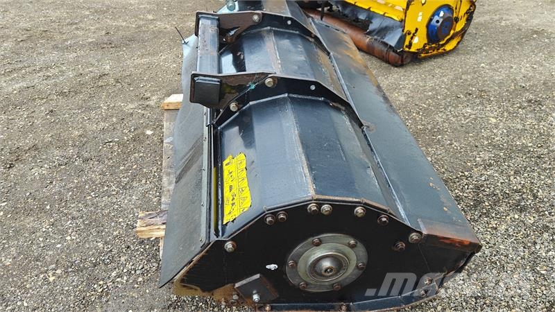 Bomford Falcon Evo 6.5 INKL. 120 + 160cm slaglehoved Pensasleikkurit
