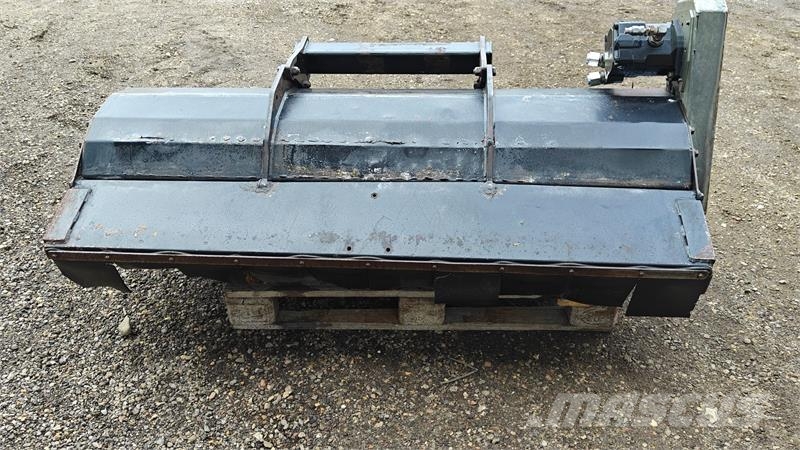 Bomford Falcon Evo 6.5 INKL. 120 + 160cm slaglehoved Pensasleikkurit