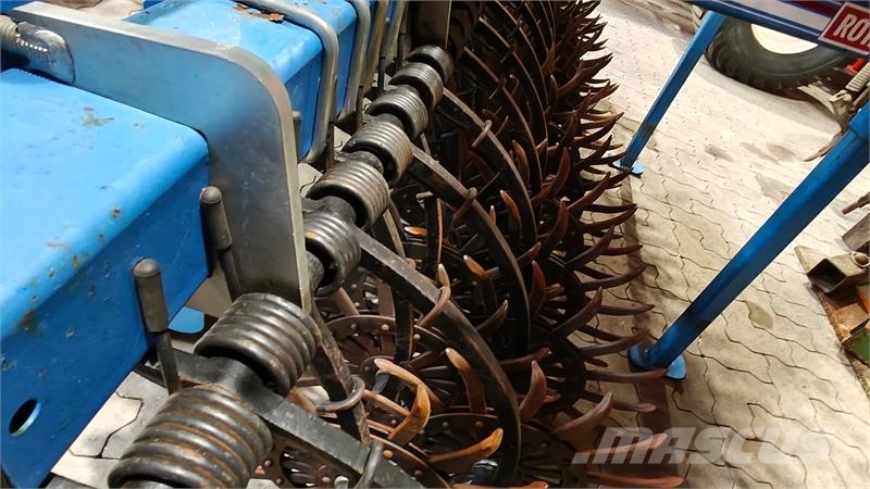  Carre Rotanet Repliable  8m. Other farming machines