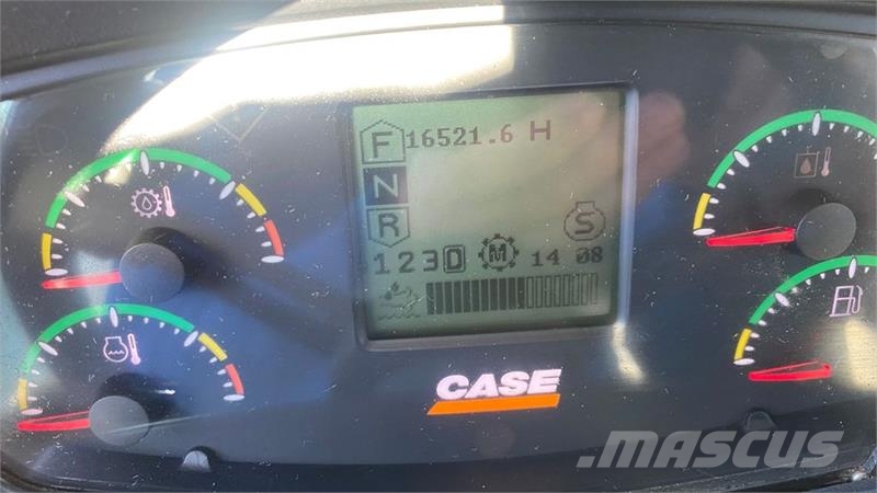 CASE 721F Chargeuse sur pneus