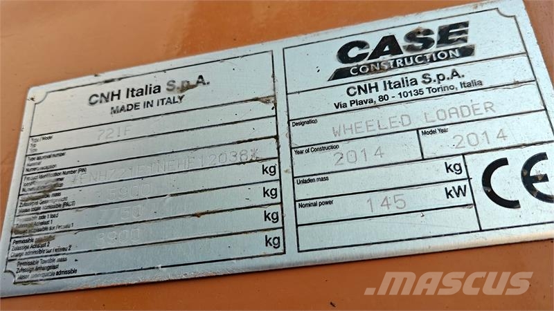 CASE 721F Chargeuse sur pneus