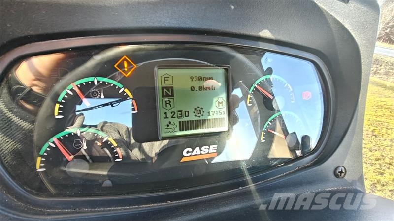 CASE 721F Chargeuse sur pneus