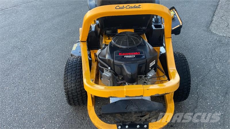 Cub Cadet XZ6 S127 Ultima Micro tracteur
