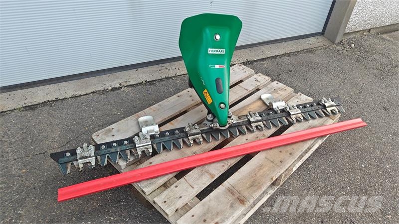 Ferrari Fingerklipper 155cm DEMO Kompaktní traktory