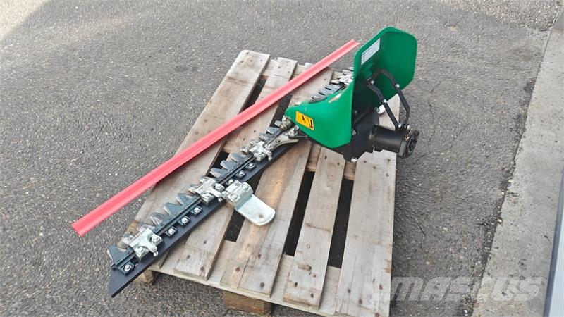 Ferrari Fingerklipper 155cm DEMO Kompaktní traktory