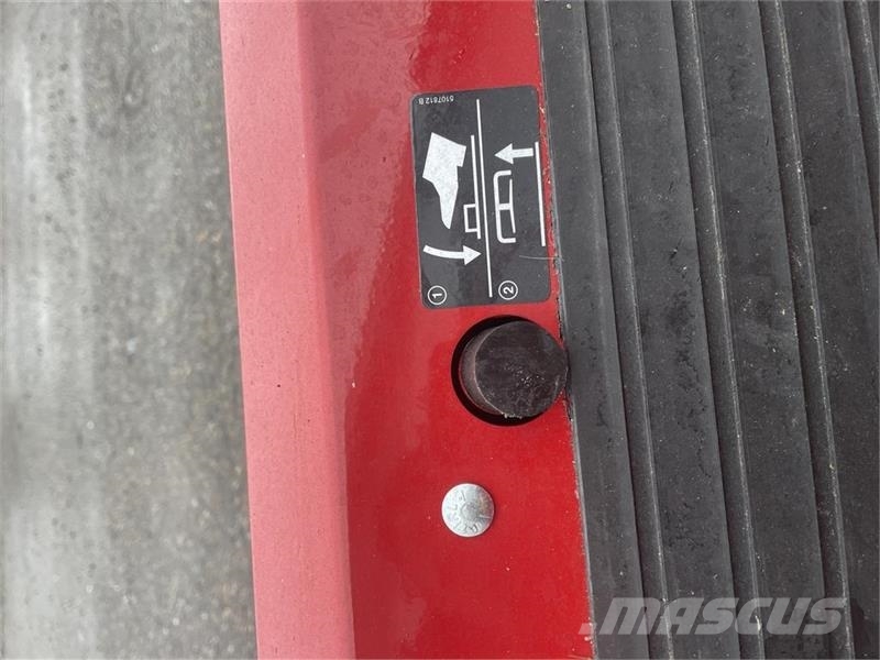 Ferris ZT 3300 ISX 72" 3-1 klippebord med hydraulisk løft Τρακτέρ μικρών διαστάσεων