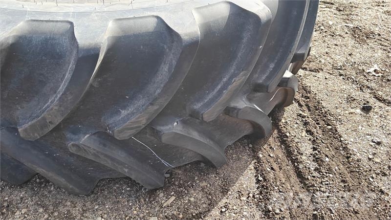 Firestone 710/70 R42 XXX الإطارات والعجلات والحافات