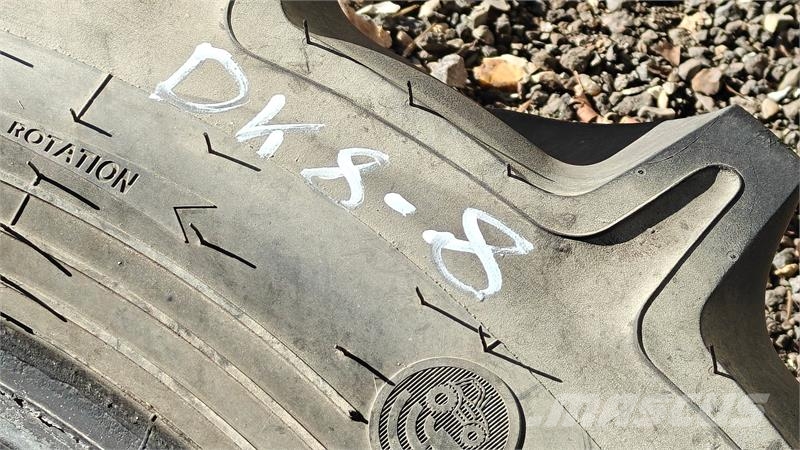 Goodyear 320/70R24 XXX Gumiabroncsok, kerekek és felnik
