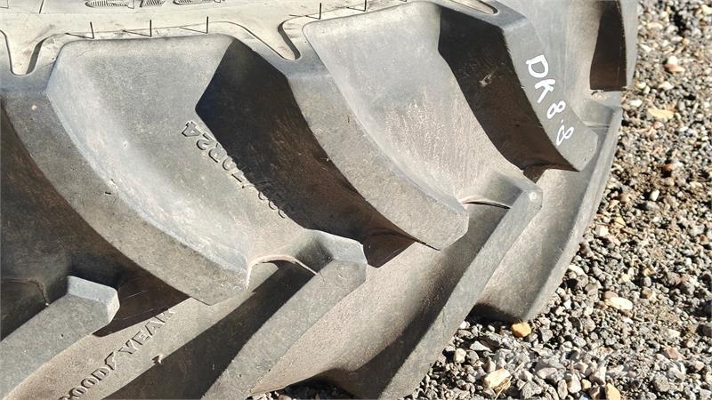 Goodyear 320/70R24 XXX Gumiabroncsok, kerekek és felnik