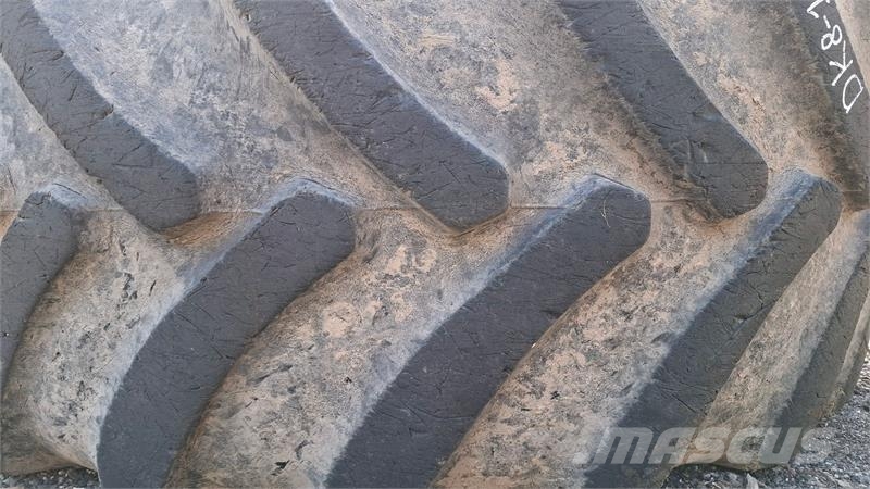 Goodyear 540/65R30 XXX Gumiabroncsok, kerekek és felnik
