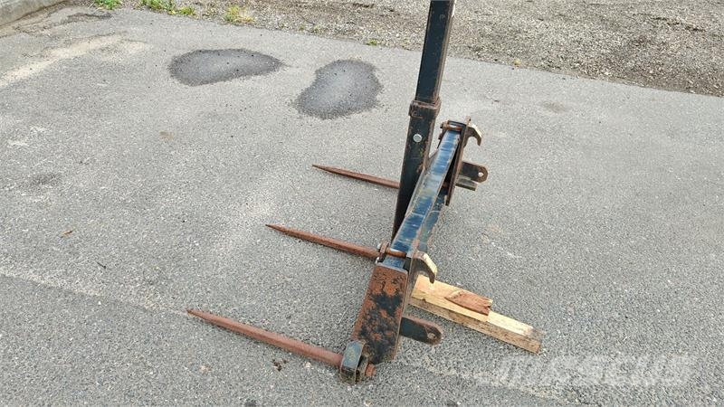 - - - Halmspyd Med Trima Fæste Front loader accessories