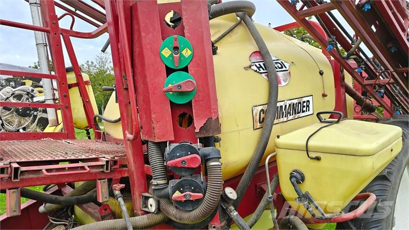 Hardi Commander 2800 Vontatott trágyaszórók