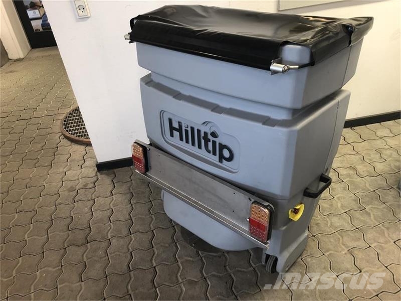 Hilltip Icestriker 200 PÅ LAGER TIL OMGÅENDE LEVERING Sableuse et saleuse