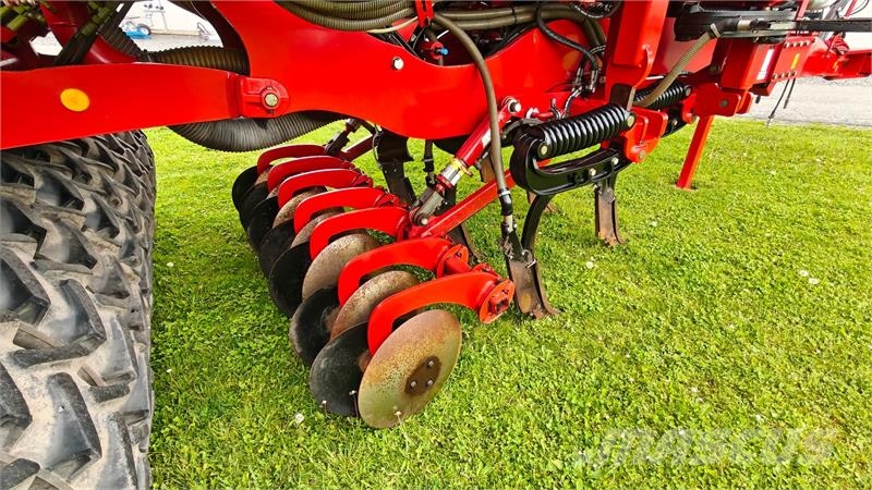 Horsch Focus 6TD مثاقيب