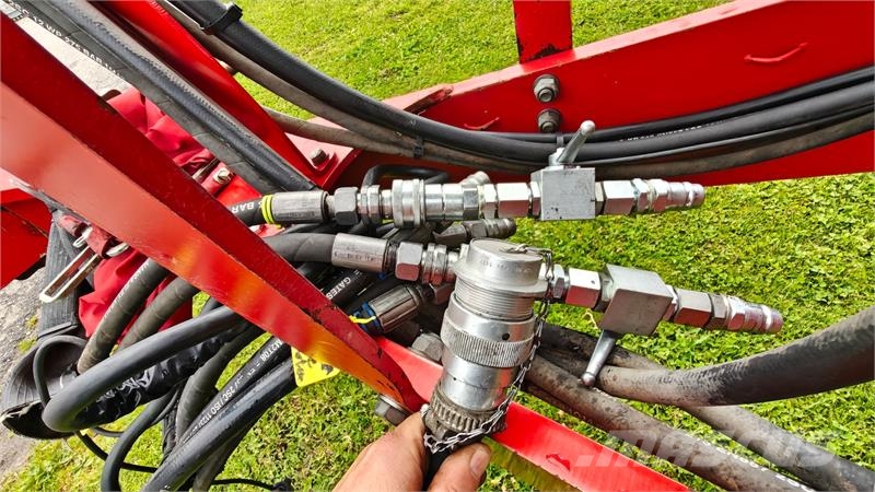 Horsch Focus 6TD مثاقيب