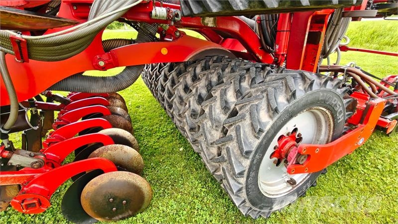 Horsch Focus 6TD مثاقيب