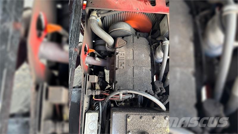 HTF Boxer 827 Utilitaire porte-outils
